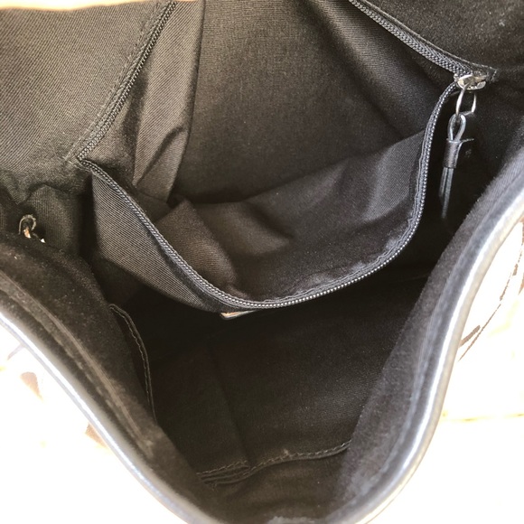 Coach leather/fabric purse lightly used condition. - Picture 4 of 6